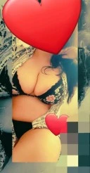 Bruneta cu forme! - imagine 1