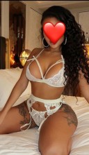 Tatuată si cu chief de fantezi - imagine 2