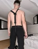 Gigolo Barbat nou in oras, fete si barbati - imagine 1