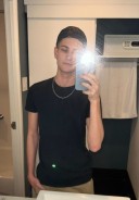 Un bărbat frumos disponibil pentru tine - imagine 2