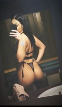 Bruneta frumoasa, fac si deplasari!! - imagine 2