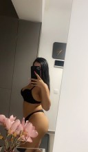 Noua la tine in oras Bruneta miniona Party - imagine 4