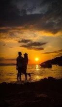 Cuplu cu ea tanara el in varsta interesati de alte prietenii doar cu barbati - imagine 1