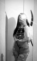 Show web bruneta 19 ani - imagine 3