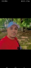 2 baieti fierbinti - imagine 1