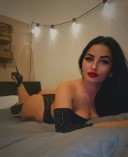 Momente unice alaturi de o excorta cu chef de nebuni - imagine 2