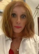 Buna sunt o doamnă matura cu servici totale de 49 ani - imagine 1