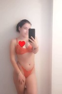 Nou venită! Ador limb***ele! - imagine 3