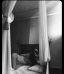 Show erotic (fata din vecini) doar whatsapp - imagine 1