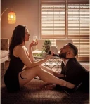 Discreție maximă pt doamne domnisoare care știu să aprecueze discretia! - imagine 1