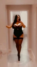 Bruneta sexi voluptoasa !! la mine sau la tine !! - imagine 1