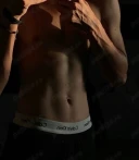 Tânăr versatil - imagine 1