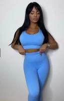 Transexuala reala suta la suta fac si deplasari - imagine 1