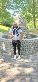 Roberto doresc relatie serioasa si stabila cu o doamna sau fata din provincie sau de la tara pupic. - imagine 3