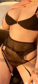 Domna matura Din Ucraina Noua . In. Capitala București ultima zi in Capitala - imagine 2