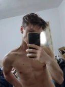 18 ani cu un libido foarte mare - imagine 2