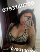 Bruneta Siliconata ! - imagine 2