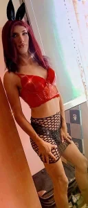 Buna numele meu este rebeca transexual feminin - imagine 1