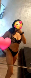 Buna sunt maria 19 ani doar pe deplasari - imagine 2