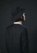 Domn caut tanara doamna domnisoara - imagine 1