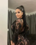 Giulia bruneta fierbinte placere maxima - imagine 3