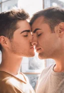 Gay venit in bacau - imagine 1