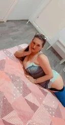 Matura micuta de statura - imagine 1