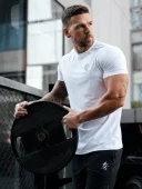 Tanar 30 de ani doar din plecare - imagine 1