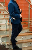 Tanar 23 ani plin de maniere pentru domnisoare si doamne - imagine 2