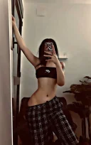 Bruneta 19 ani - imagine 4