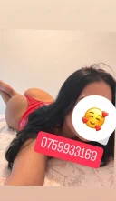 Bruneta senzuala doar pentru tine - imagine 1