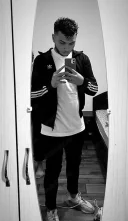 19 ani vino la locatia mea - imagine 2