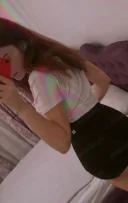 Buna sunt teodora si sunt noua in oras - imagine 2