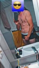 Gigolo finut ofer servici totale de masaj si placeri de neuitat - imagine 1