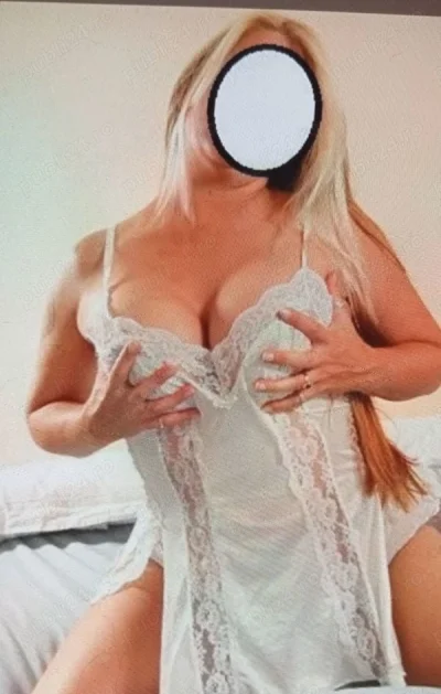 Experienta unica cu doua doamne