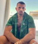 Baiat activ deschis la orice propunere - imagine 2