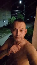 Nou gay pentru gay sau bisexuali - imagine 1