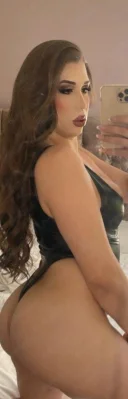 Transexuala cu experienta - imagine 1