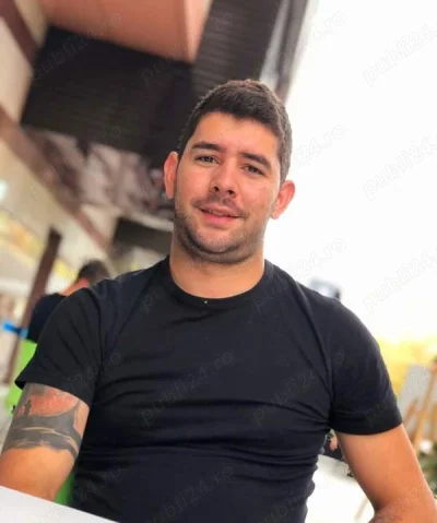 Noii in oras 2 baieti