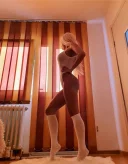 Blonda senzuala masaj erotic si deplasare la hotel - imagine 3