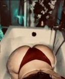 Bruneta senzuala fac si deplasari - imagine 3