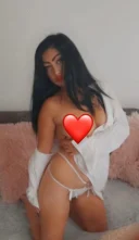 Brineta sexy new - imagine 1