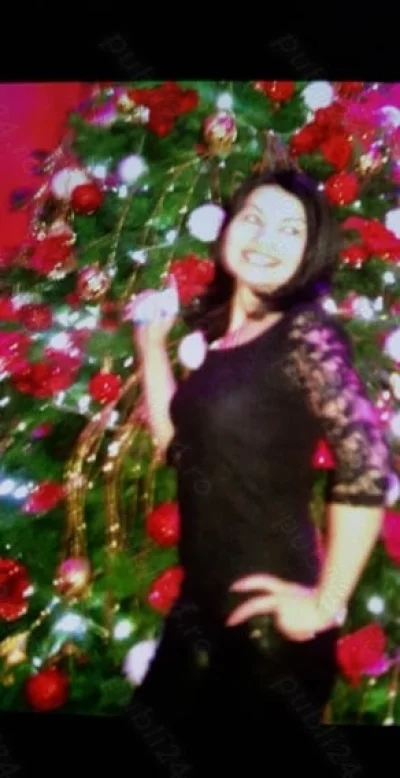 Denisa matura 44 de ani noua in oras fac si deplasari