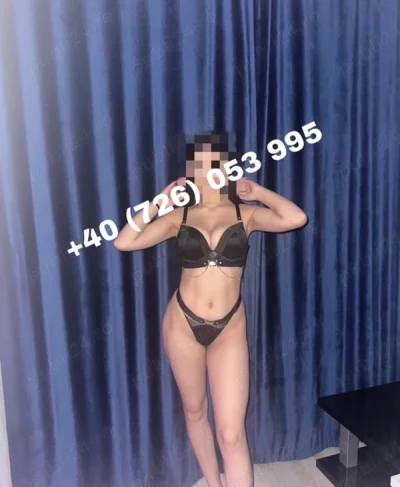 19 ani poze din locatie reale