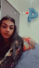 Transexuala noua la tine in oras - imagine 1