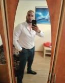 Tanar educat dotat la mine sau la tine - imagine 2