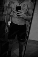 Indrazneste femeie - imagine 4