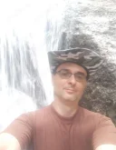 Caut femeie serioasa sufletista si credincioasa de casa cu care sa intemeiez o familie - imagine 1