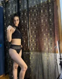 Bruneta fierbinte - imagine 2