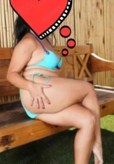 New matura focoasa gina vino la mine si nu vei regreta